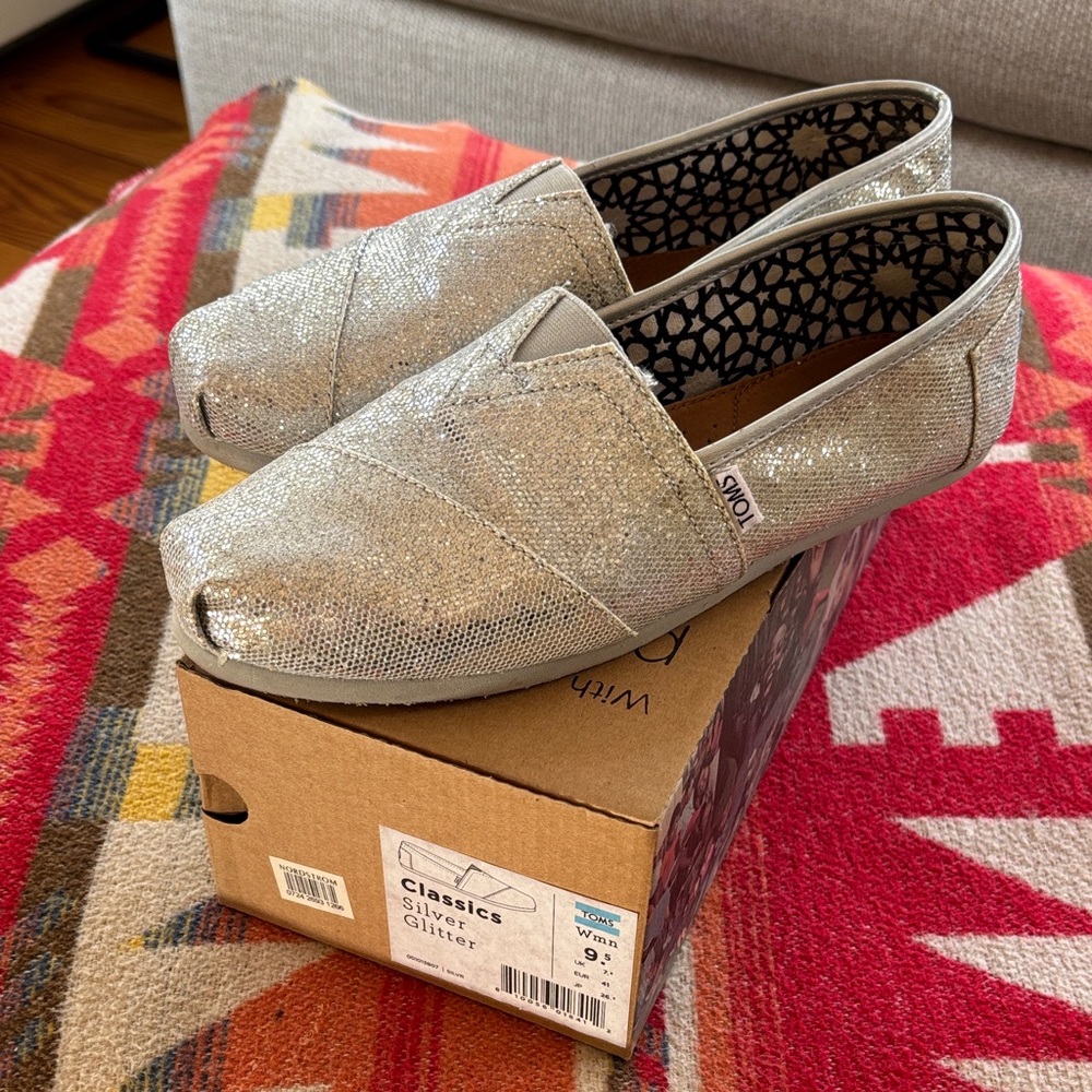 Toms Silver Glitter Classics